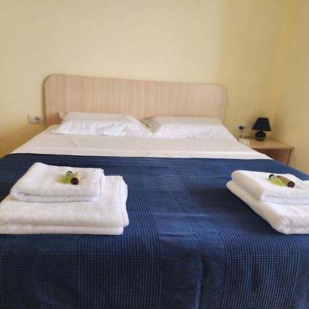 Matin Apartment Sea View Durres Luaran gambar
